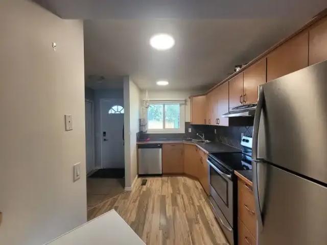 Townhouse for rent in Northwest, Alberta