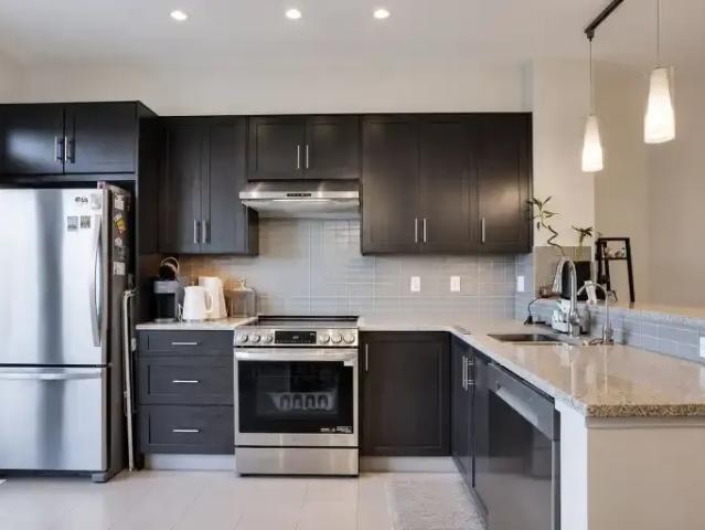 Townhouse for rent in Northwest, Alberta