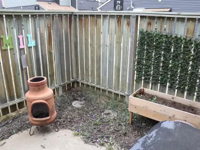 Townhouse for rent in Glamorgan, Calgary