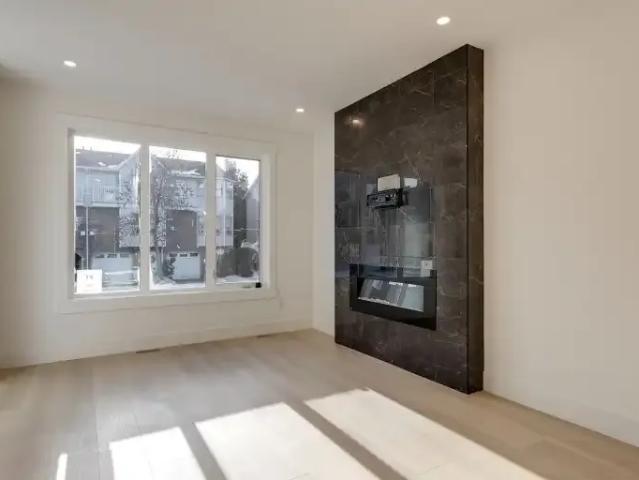 Townhouse for rent in Northwest, Alberta