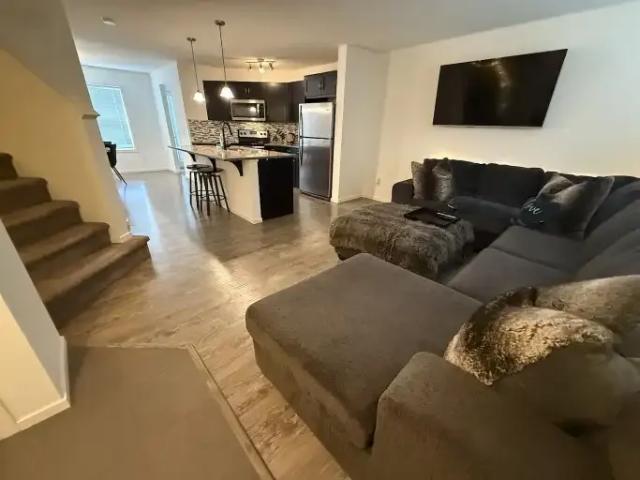 Townhouse for rent in Northwest, Alberta