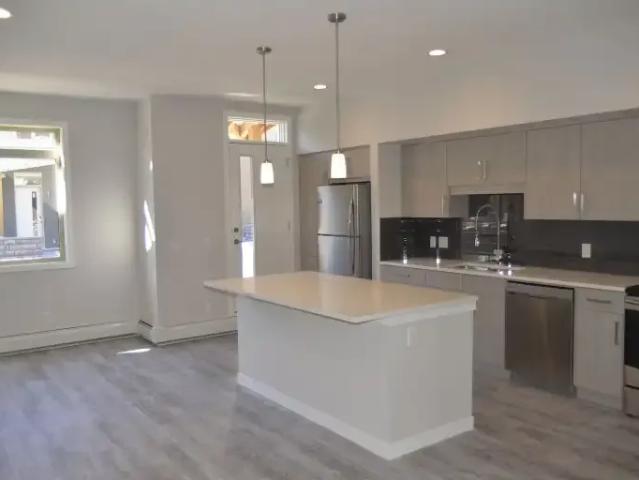 Townhouse for rent in Northwest, Alberta