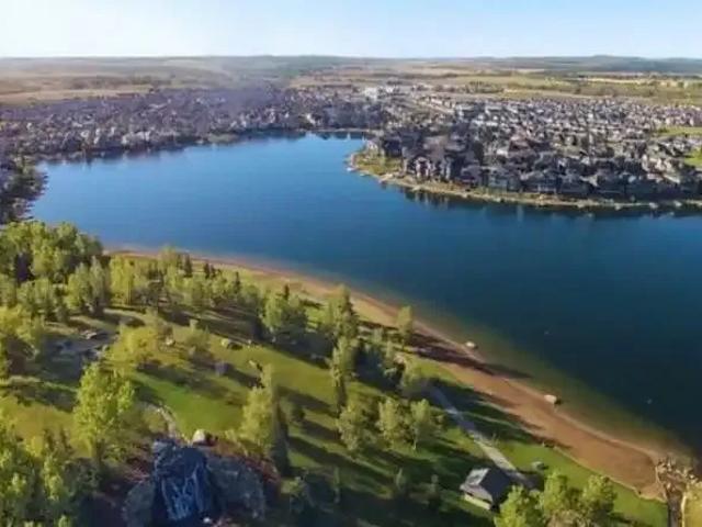 Townhouse for rent in Northwest, Alberta