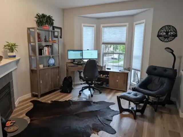 Townhouse for rent in Northwest, Alberta
