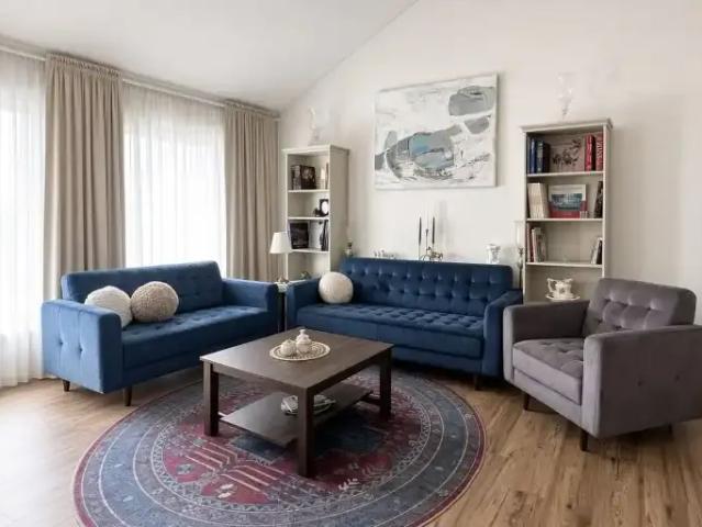 Townhouse for rent in Somerset, Calgary