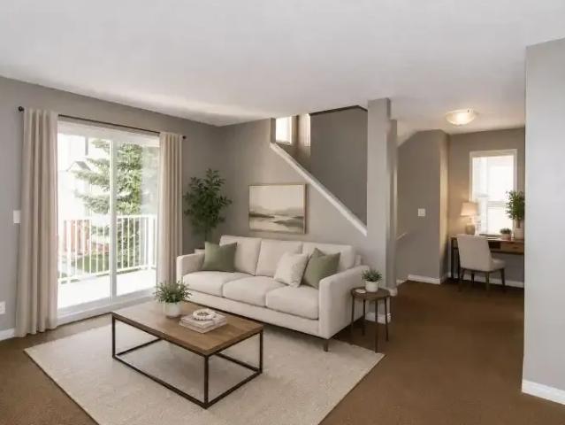 Townhouse for rent in Northwest, Alberta