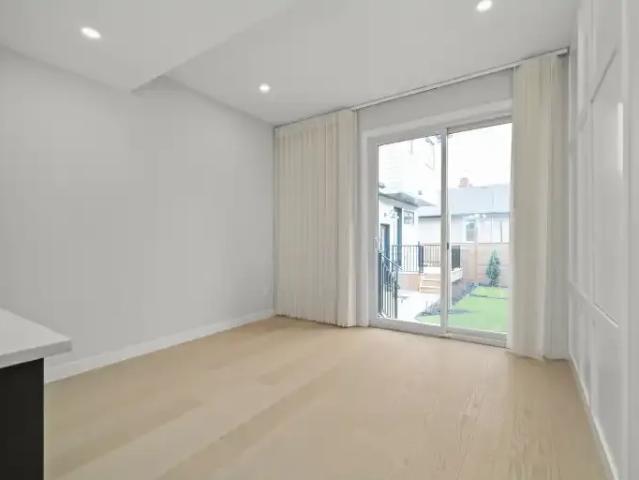 Townhouse for rent in Inglewood, Calgary