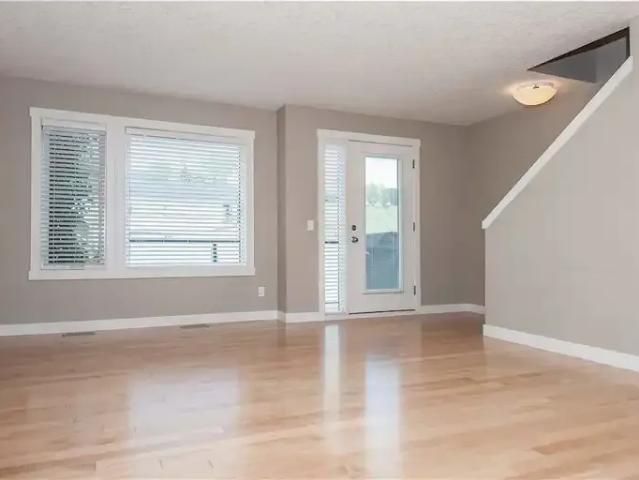 Townhouse for rent in Northwest, Alberta