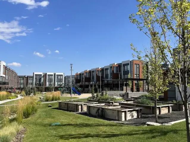 Townhouse for rent in Northwest, Alberta