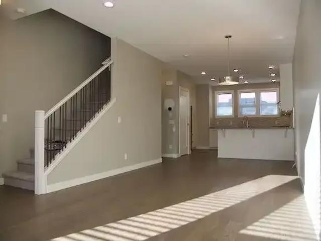 Townhouse for rent in Northwest, Alberta