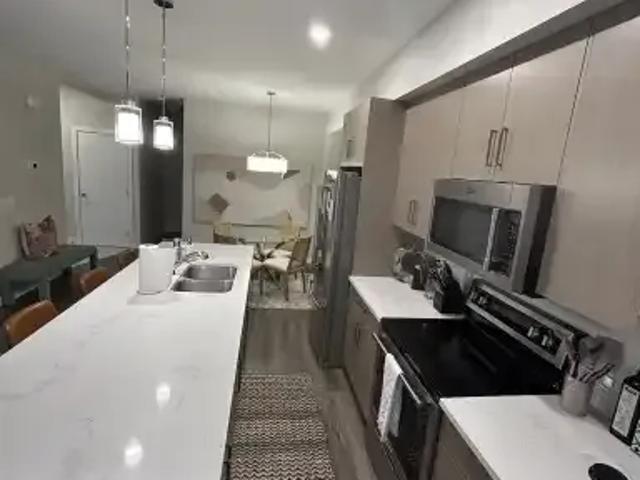 Townhouse for rent in Northwest, Alberta