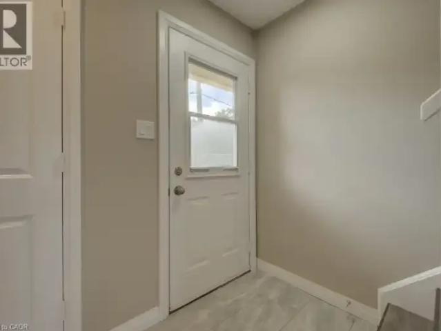 Townhouse for rent in Cambridge, Ontario