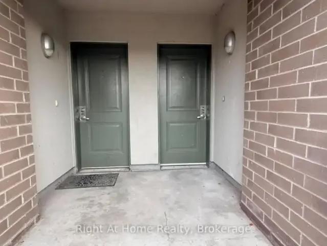 Townhouse for rent in Cambridge, Ontario