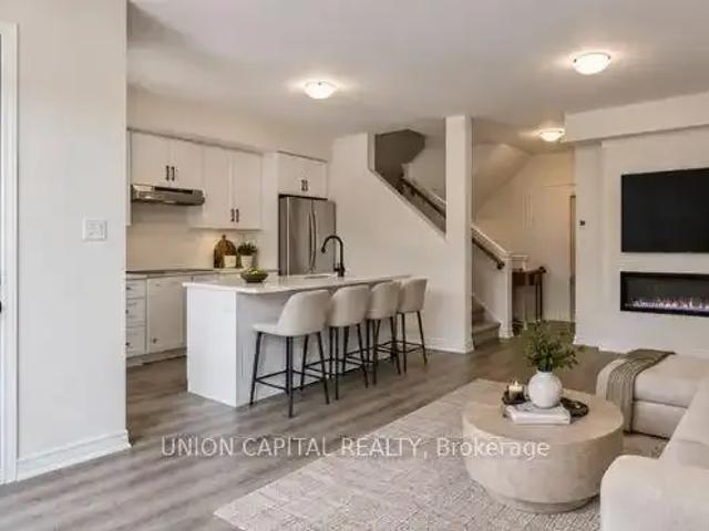 Townhouse for rent in Cambridge, Southwestern Ontario