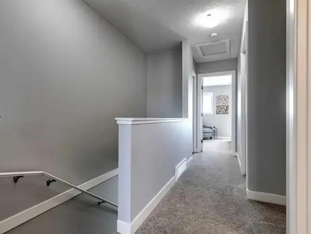 Townhouse for rent in Chestermere, Alberta