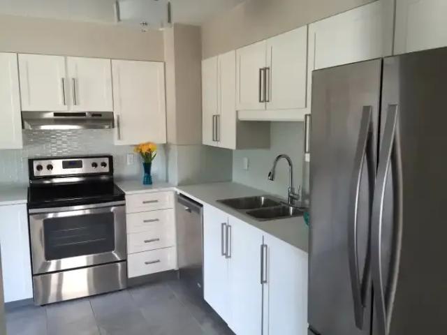 Townhouse for rent in Wedgewood, Alberta