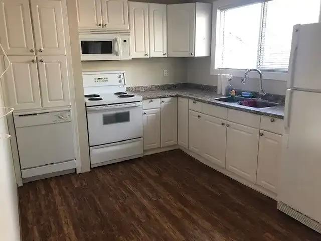 Townhouse for rent in Homesteader, Edmonton