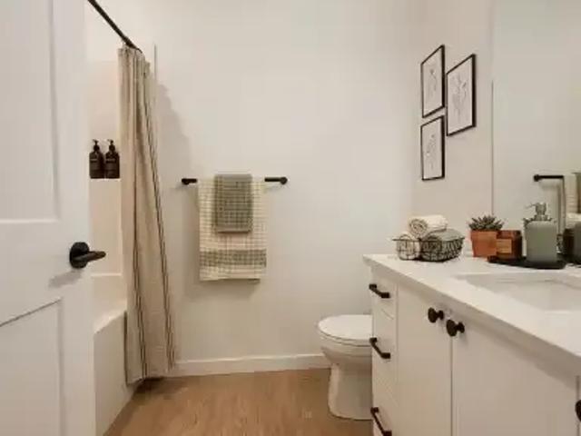 Townhouse for rent in Wedgewood, Alberta