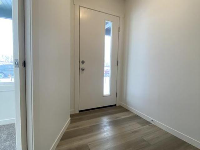 Townhouse for rent in Wedgewood, Alberta