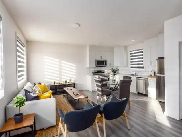 Townhouse for rent in Wedgewood, Alberta