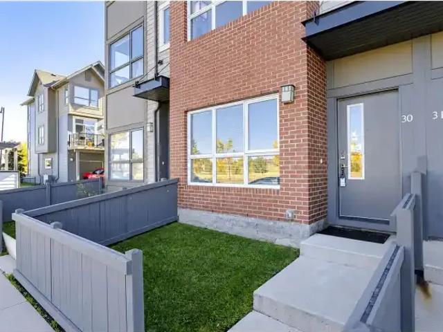 Townhouse for rent in Griesbach, Edmonton