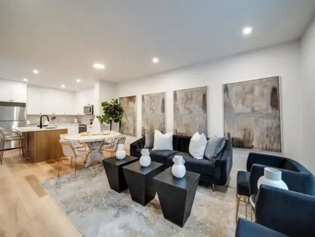 Townhouse for rent in Wedgewood, Alberta