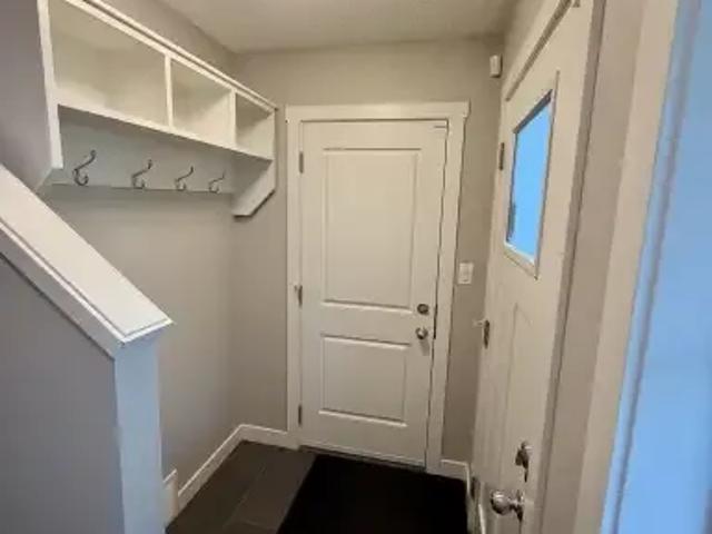 Townhouse for rent in Wedgewood, Alberta
