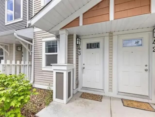 Townhouse for rent in High River, Alberta