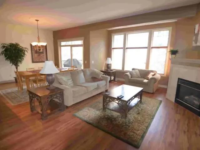 Townhouse for rent in Winfield, British Columbia