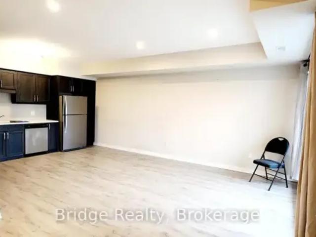 Townhouse for rent in Huron South, Kitchener