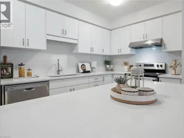 Townhouse for rent in Kitchener, Ontario