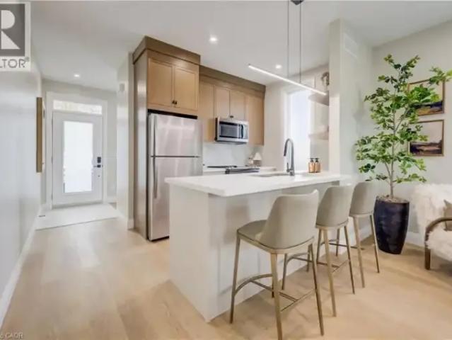 Townhouse for rent in Kitchener, Ontario