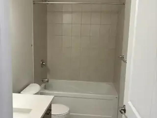 Townhouse for rent in Kitchener, Ontario