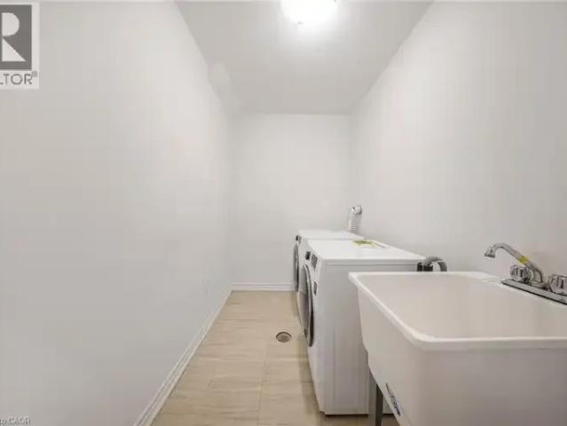 Townhouse for rent in Kitchener, Ontario