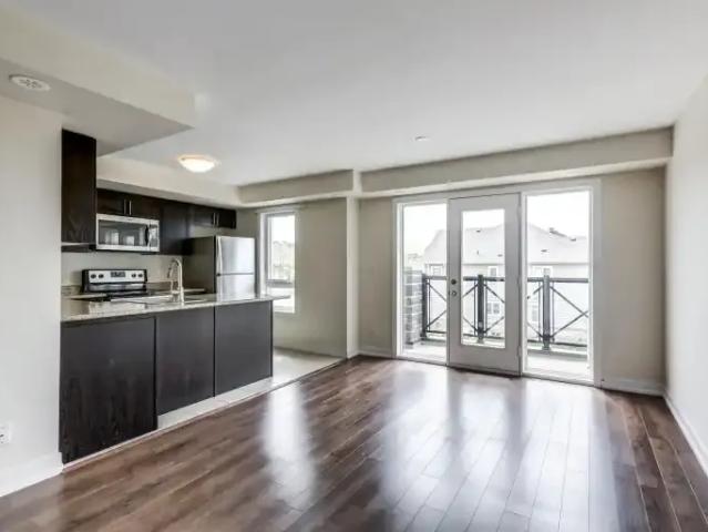 Townhouse for rent in Markham, Golden Horseshoe