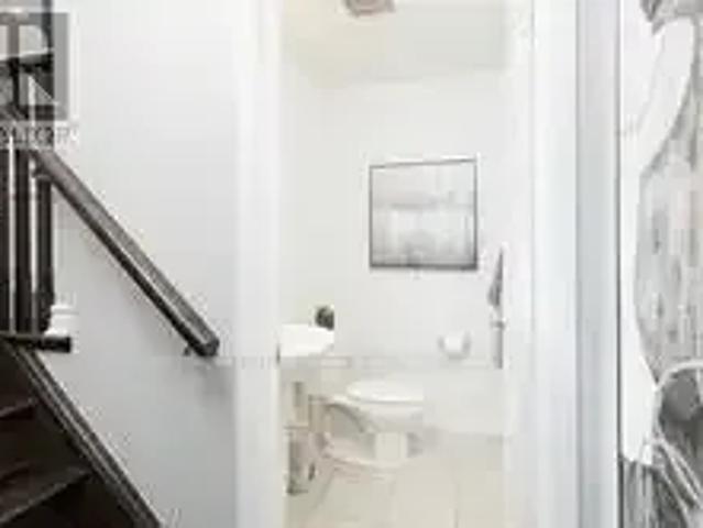 Townhouse for rent in Milton, Ontario