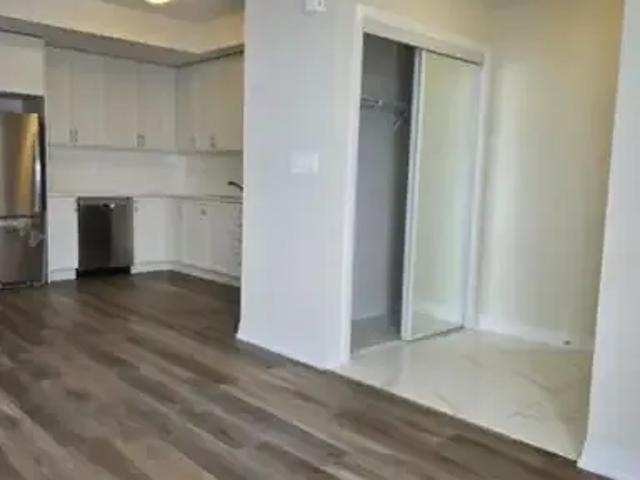Townhouse for rent in Milton, Ontario