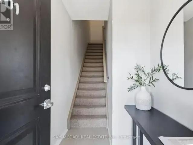 Townhouse for rent in Milton, Golden Horseshoe