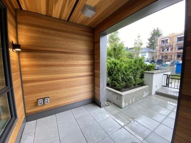 Townhouse for rent in Moodyville, North Vancouver