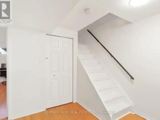 Townhouse for rent in Oakville