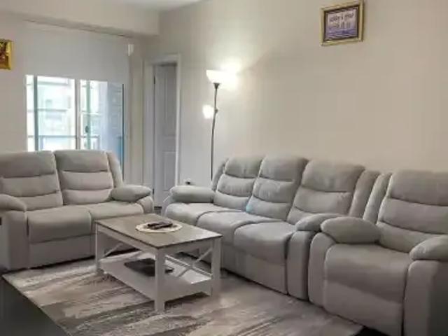 Townhouse for rent in Oakville, Ontario