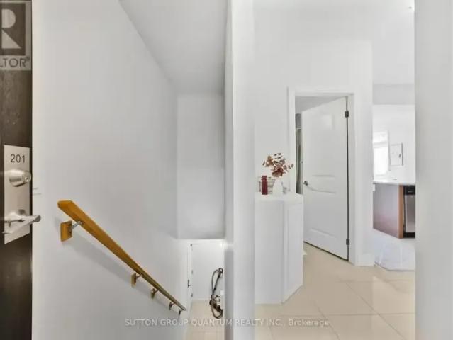 Townhouse for rent in Oakville