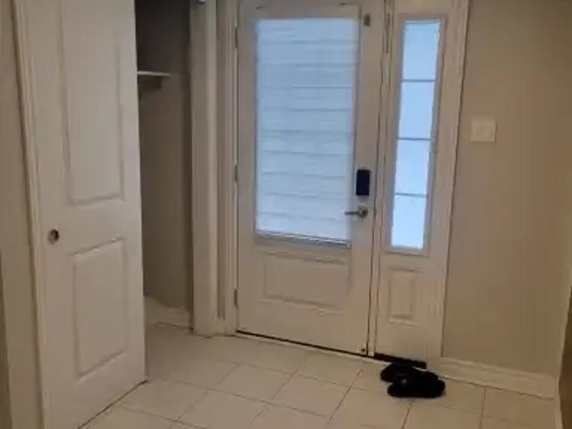 Townhouse for rent in Mulhurst Bay, Ontario