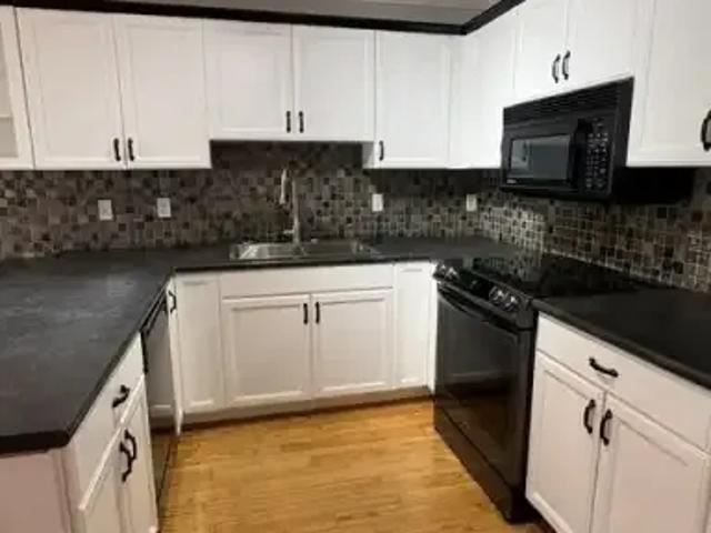 Townhouse for rent in Saint Albert, Alberta