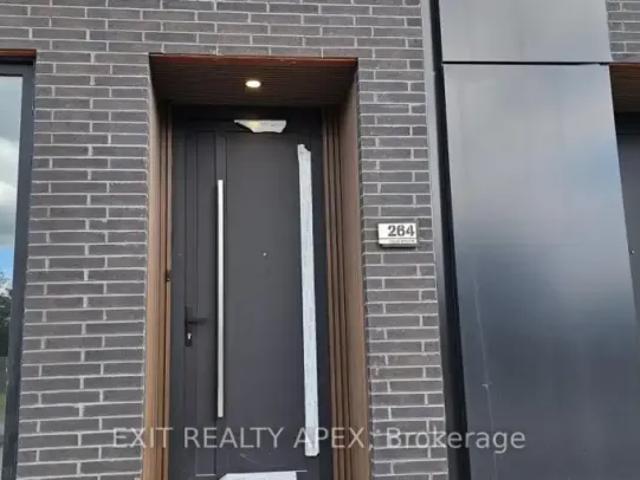 Townhouse for rent in St. Catharines, Golden Horseshoe