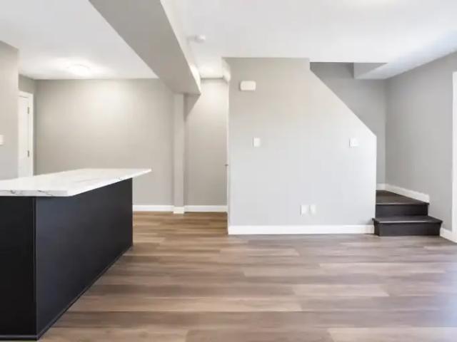 Townhouse for rent in Wanup, Ontario