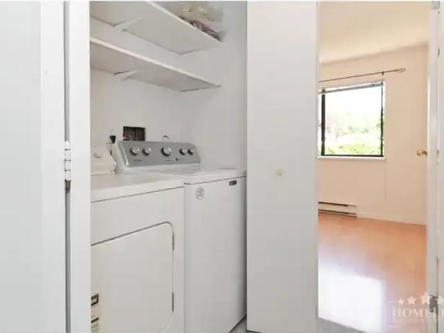 Townhouse for rent in Surrey, British Columbia