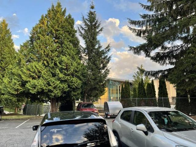 Townhouse for rent in Surrey, British Columbia