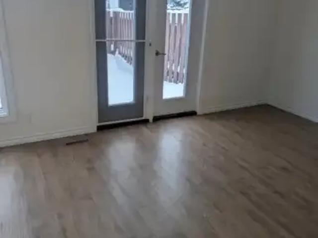 Townhouse for rent in Swan Hills, Alberta