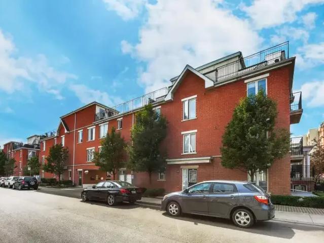 Townhouse for rent in Woburn, Ontario